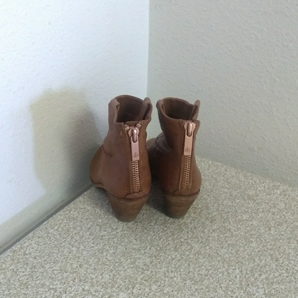 Sam Edelman Lisle Brown Leather Ankle Boots - Picture 2 of 7